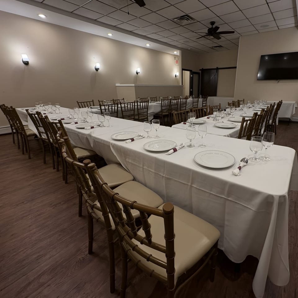 Where Great Food Meets Intimate Gatherings